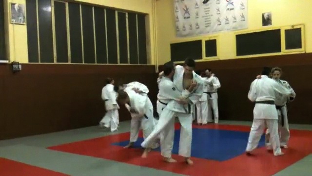 Scance d'uchi komi.m4v